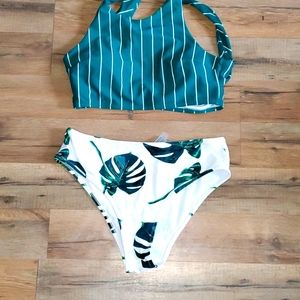 Cupshe green floral 2 piece suit. Wore one time!